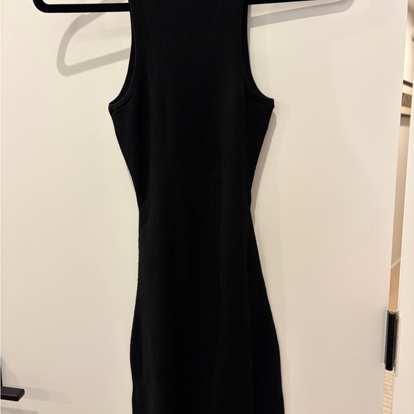 Wilfred Black Dress with cut out - Picture 2 of 4